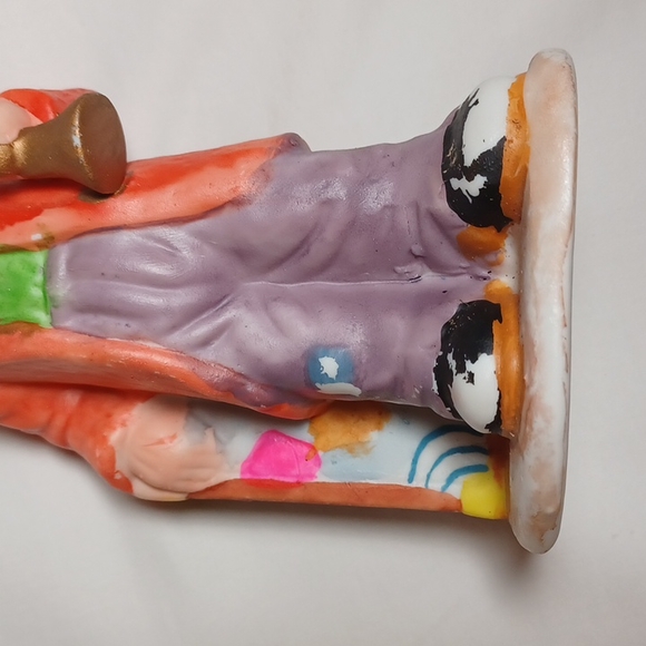 1984 Flambro Sad Clown with Trumpet and Traveler Trunk - Picture 4 of 9